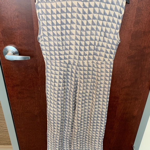 Wide-Leg Cropped Jumpsuit - Picture 2 of 4